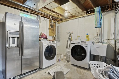 Showings begin on July 17, 2026 @NOON Beautifully updated - photo 47