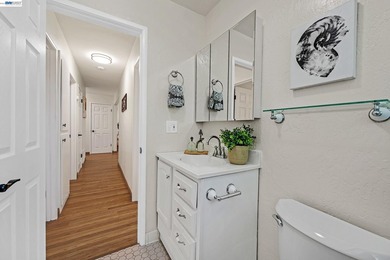 Outstanding 3 bedroom 2 full bath home in a desirable north - photo 12