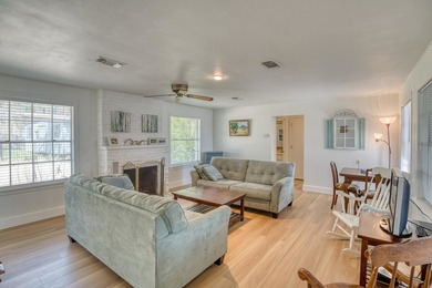 Welcome to 110 Bluebonnet Circle and experience lake living at - photo 14