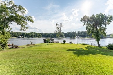 Lake Sinclair living has always been a gift to enjoy and now you - photo 17