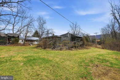 Hunt! Fish! Build! Rent! Develop! Divide! Homestead! Yes, the - photo 17