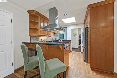 Outstanding 3 bedroom 2 full bath home in a desirable north - photo 22
