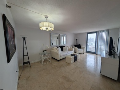 Vacant, clean, and ready for new Occupancy, way up on the 20th - photo 22