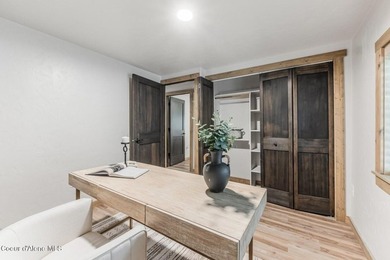 Two beautifully remodeled residences. Nearly five private acres - photo 38