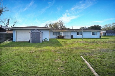 IMPROVED PRICE!! Escape the city and enjoy lake life in this - photo 7