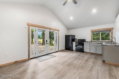 Two beautifully remodeled residences. Nearly five private acres - photo 49