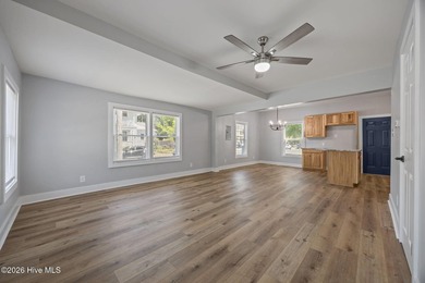 Fully renovated, historic 1930 duplex in the heart of Washington - photo 9