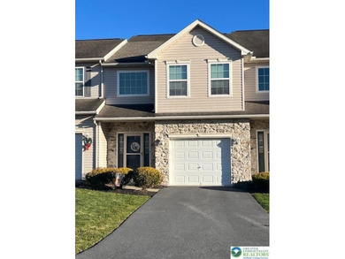 (private lake, pond, coastal) Townhome/Townhouse For Sale in Windsor Twp Pennsylvania