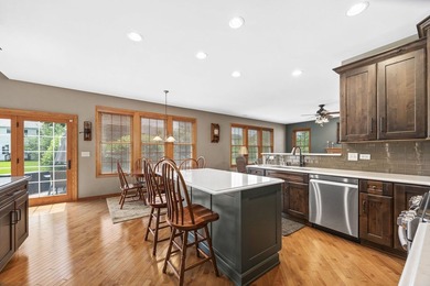 Located in acclaimed Naperville School District 204 and served - photo 11