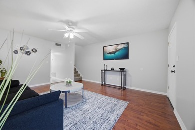 Townhouse price to sell...Located in Shalimar at 145 4th Avenue - photo 12