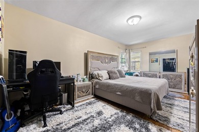 Welcome home to this inviting brick semi-attached single-family - photo 13