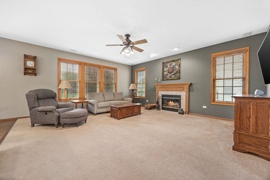Located in acclaimed Naperville School District 204 and served - photo 15
