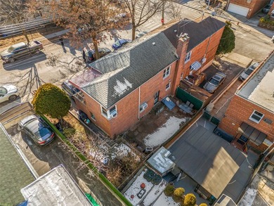 Welcome home to this inviting brick semi-attached single-family - photo 18