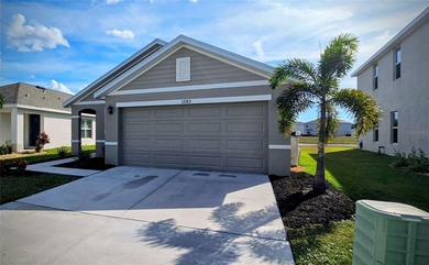 (private lake, pond, creek) Home For Sale in Parrish Florida