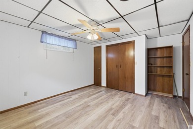 Spacious living with privacy and room to enjoy the outdoors, all - photo 21