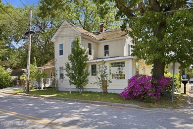 Conveniently located; just minutes away from hwy 17 and downtown - photo 4