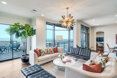 Lake Carolyn Condo For Sale in Irving Texas