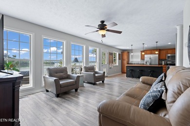 Welcome to 1413 Highway 139 in Dandridge, where breathtaking - photo 20
