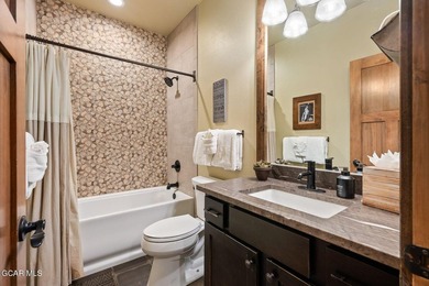Experience the perfect blend of refined rustic charm and modern - photo 23