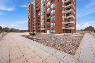 Experience the pinnacle of urban sophistication in this refined - photo 24