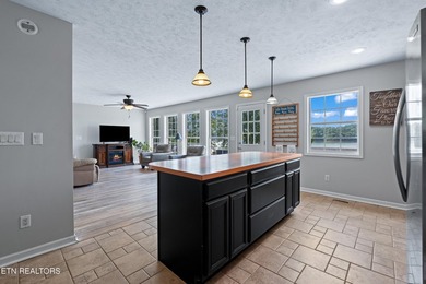 Welcome to 1413 Highway 139 in Dandridge, where breathtaking - photo 24