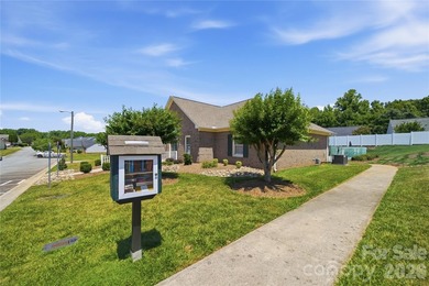 Welcome to this spacious 2-bedroom, 2-bathroom home in the - photo 32