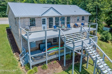 Welcome to 1413 Highway 139 in Dandridge, where breathtaking - photo 44