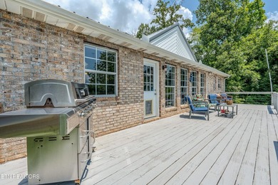 Welcome to 1413 Highway 139 in Dandridge, where breathtaking - photo 45