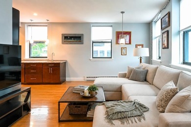 Ideally located in the heart of Portland's Old Port at Boothby - photo 3