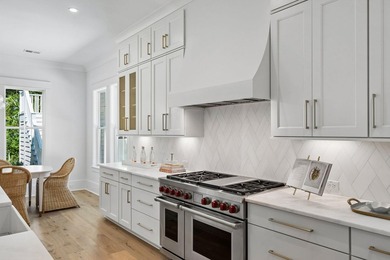 Welcome to 914 Lakeview Drive, a stunning new construction - photo 14