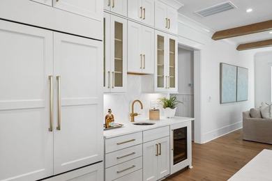 Welcome to 914 Lakeview Drive, a stunning new construction - photo 17