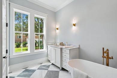 Welcome to 914 Lakeview Drive, a stunning new construction - photo 29