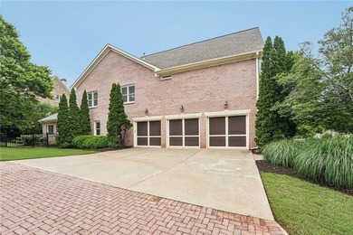Fantastic Opportunity to Live in the Pristine Gated Community of - photo 2