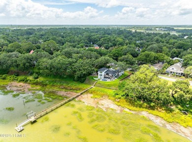 Welcome to 2102 Bay Street -- a one-of-a-kind Lowcountry - photo 11