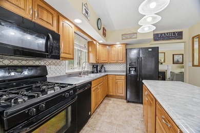 This beautiful character home features 4 bedrooms and 2 full - photo 11