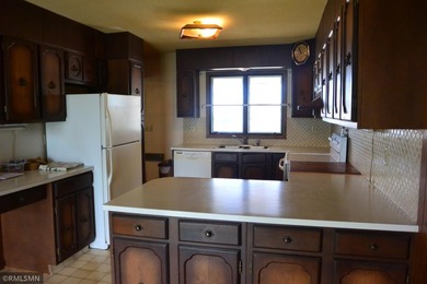 Opportunity awaits you with this 70's retro lake home. This year - photo 13