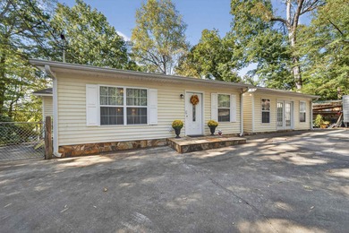 Lake Home For Sale in Eatonton, Georgia