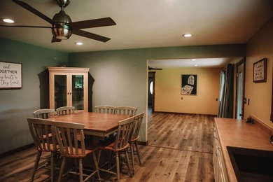 Great 3-bedroom, 2-bath home in a very secluded area in the - photo 21