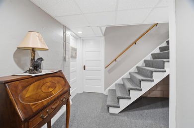 This beautiful character home features 4 bedrooms and 2 full - photo 24