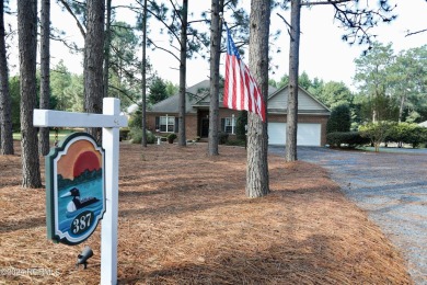 Lake Auman Home For Sale in West End North Carolina