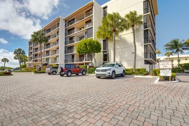 Seller says to bring offers!! LARGE price reduction. Exclusive - photo 10