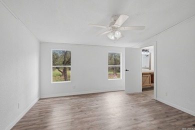 Move-in ready Hill Country home just minutes from Canyon Lake in - photo 10