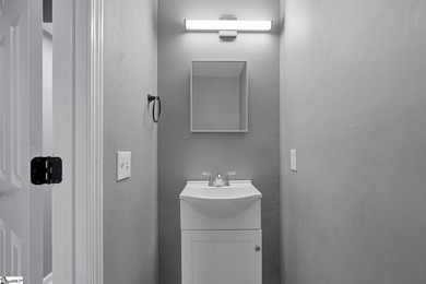 UPDATED, VACANT, MOVE IN READY. Discover an exceptional - photo 13