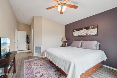 Home being sold furnished! Welcome to this beautifully upgraded - photo 18