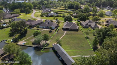 Waterfront home on a large lot in Lake Caroline, complete with a - photo 36
