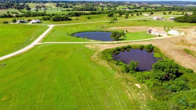 Waters Edge Lake Acreage For Sale in Athens Texas