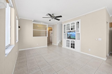 Stunning 2-bedroom, 2.1-bath townhouse with updates throughout! - photo 5