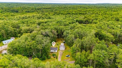 Bring your vision and your toolbox--this property is ready for - photo 2
