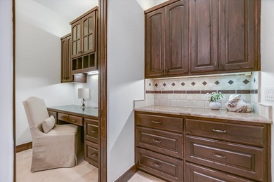 WATERFRONT - GOLF COURSE LOT - PRIVACY ON 3.14 AC - ENERGY