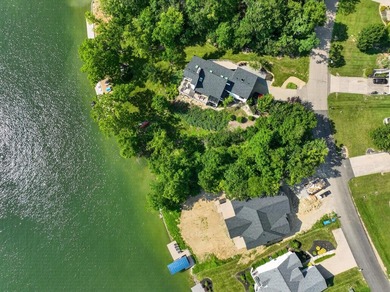 Want to live on the lake but prefer to build your dream home? - photo 15